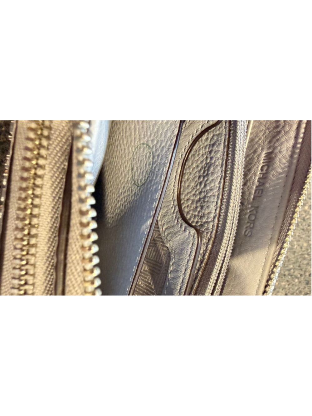 Michael Kors Jet Set Travel Large Flat Multifunction Phone Case Wristlet. - Picture 9 of 16